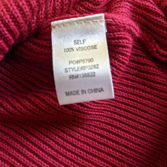 Macaron Red & White Dyed Sweater Dress - Picture 5 of 7